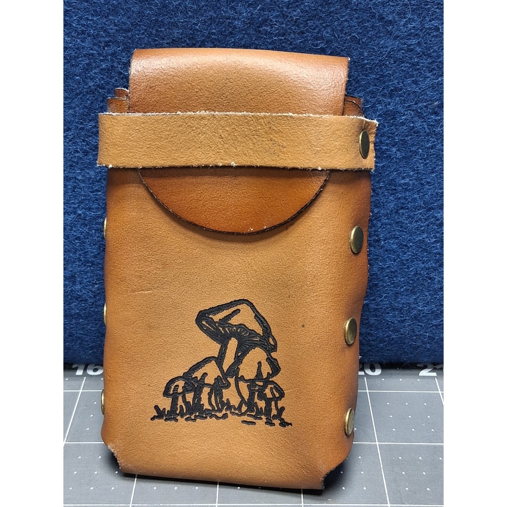Unbranded Leather Pouch Tan Mushroom Graphic Brass Rivets Small Case